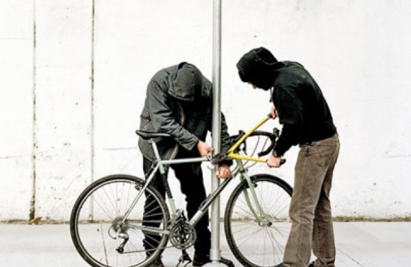 Vélos Volés Trafic  : L&#039;enquête de France 2