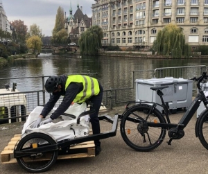 Livraison "exceptionnel" le dernier KM &agrave; v&eacute;lo
