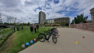 cours de v&eacute;lo dames d&eacute;butantes mulhouse place du g&eacute;n&eacute;ral de Gaulle 